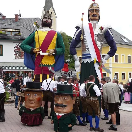 Haus Julia * Mariapfarr